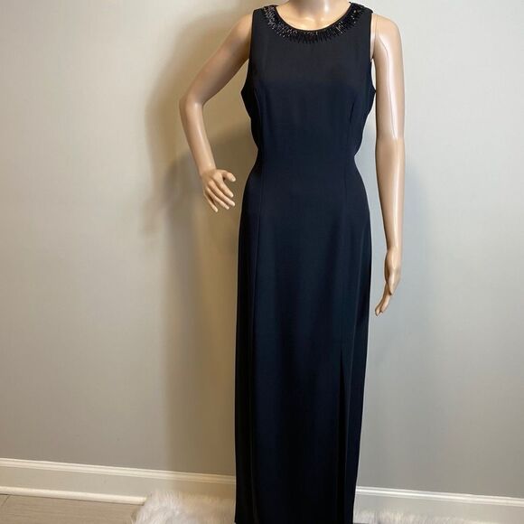 Liz Claiborne Dresses & Skirts - Liz Claiborne Night black beaded sleeveless maxi dress size 8